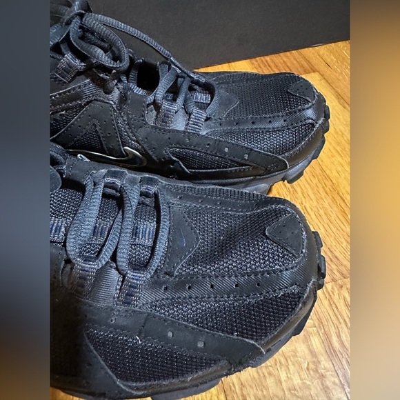 Nike  Trail running alvord series sneakers size 8.5 - Picture 6 of 14